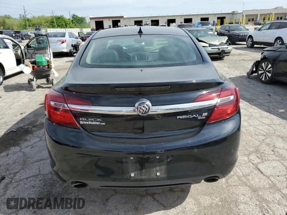 ✅ 2014 Buick Regal Premium I • VIN: 2G4GP5EX7E9201996 • Lot: 57182055. Listed on Copart with 102,474 mi. Free auction sales archive from the USA and detailed vehicle history report at DreamBid. Image 6.