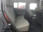 ✅ 2024 Land Rover Defender S • VIN: SALEJ7EX5R2311676 • Lot: 59365555. Wystawiony na Copart z przebiegiem 15 934 mil. Bezpłatny archiwum sprzedaży aukcyjnych z USA i szczegółowy raport historii pojazdu na DreamBid. Zdjęcie 11.