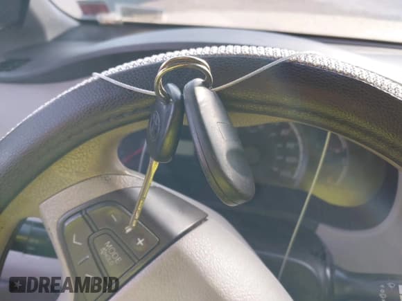 ✅ 2011 Toyota Sienna LE AAS • VIN: 5TDKK3DC2BS021747 • Lot: 38124275. Listed on IAAI with 210,465 mi. Free auction sales archive from the USA and detailed vehicle history report at DreamBid. Image 11.