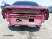 ✅ 2019 Dodge Challenger SXT • VIN: 2C3CDZGG1KH504522 • Lot: 42488677. Wystawiony na IAAI z przebiegiem 46 872 mil. Bezpłatny archiwum sprzedaży aukcyjnych z USA i szczegółowy raport historii pojazdu na DreamBid. Zdjęcie 6.