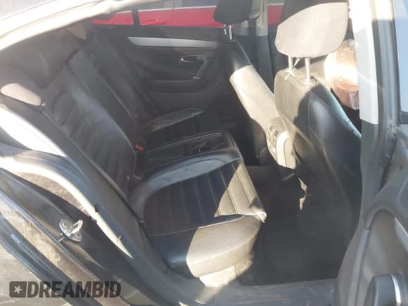 ✅ 2009 Volkswagen CC Luxury • VIN: WVWHL73C59E513107 • Lot: 43670060. Listed on IAAI with 177,870 mi. Free auction sales archive from the USA and detailed vehicle history report at DreamBid. Image 8.