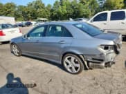 ✅ 2010 Mercedes-Benz E 350 Luxury • VIN: WDDHF8HBXAA261613 • Lot: 80732485. Listed on Copart with 144,686 mi. Free auction sales archive from the USA and detailed vehicle history report at DreamBid. Image 2.