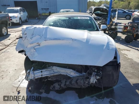 ✅ 2017 Ford Mustang V6 • VIN: 1FATP8EM8H5271878 • Lot: 50373315. Listed on Copart with 47,406 mi. Free auction sales archive from the USA and detailed vehicle history report at DreamBid. Image 5.
