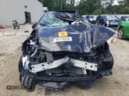 ✅ 2025 Toyota Corolla XSE • VIN: 5YFT4MCE3SP221326 • Lot: 64118335. Wystawiony na Copart z przebiegiem Nie podano. Bezpłatny archiwum sprzedaży aukcyjnych z USA i szczegółowy raport historii pojazdu na DreamBid. Zdjęcie 5.