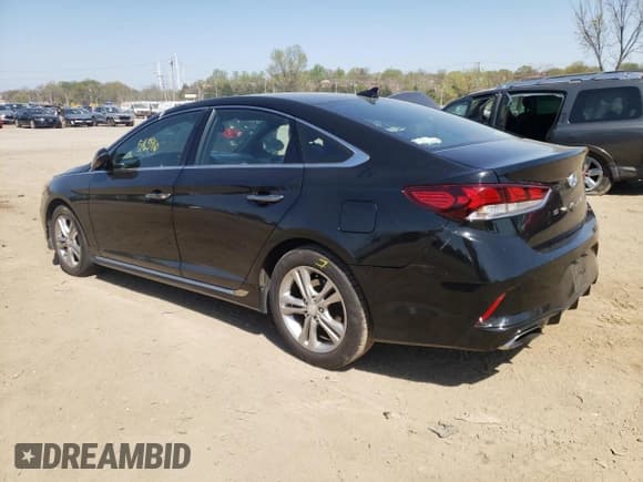 ✅ 2018 Hyundai Sonata Limited • VIN: 5NPE34AFXJH693106 • Lot: 48297943. Listed on Copart with 54,396 mi. Free auction sales archive from the USA and detailed vehicle history report at DreamBid. Image 2.