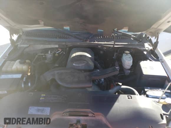 2004 Chevrolet Suburban LT с VIN 3GNEC16ZX4G208646, выставлен на аукционе Copart как лот 81129934 с пробегом 251 497 миль миль и Чистый • Clean title. История ставок и продаж доступна на DreamBid. Изображение 12.