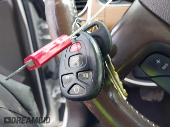 ✅ 2014 Buick Enclave Leather • VIN: 5GAKRBKD0EJ166628 • Lot: 43045614. Listed on IAAI with 195,833 mi. Free auction sales archive from the USA and detailed vehicle history report at DreamBid. Image 11.