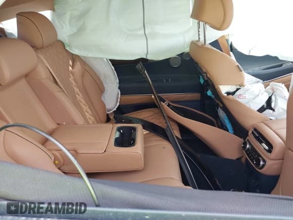 ✅ 2023 Genesis GV80 • VIN: KMUHCESC6PU147034 • Lot: 42296539. Wystawiony na IAAI z przebiegiem Nie podano. Bezpłatny archiwum sprzedaży aukcyjnych z USA i szczegółowy raport historii pojazdu na DreamBid. Zdjęcie 8.