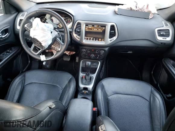 2021 Jeep Compass 80th Anniversary с VIN 3C4NJCEB2MT559752, выставлен на аукционе Copart как лот 80505825 с пробегом 81 957 миль миль и Чистый • Clean title. История ставок и продаж доступна на DreamBid. Изображение 8.