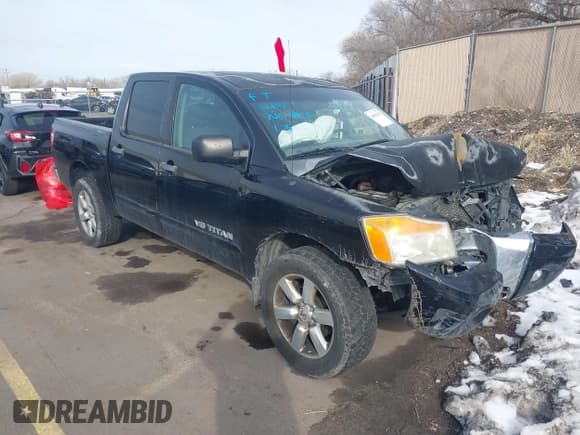 ✅ 2010 Nissan Titan SE • VIN: 1N6AA0EC7AN302682 • Лот: 41619128. Опубликован ранее на IAAI с пробегом 181 486 миль. Бесплатный доступ к архиву аукционных продаж из США и подробный отчёт об истории автомобиля на DreamBid. Изображение 1.