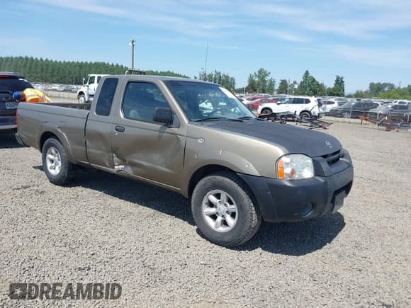 ✅ 2002 Nissan Frontier XE • VIN: 1N6DD26S92C338957 • Lot: 42478523. Wystawiony na IAAI z przebiegiem 242 920 mil. Bezpłatny archiwum sprzedaży aukcyjnych z USA i szczegółowy raport historii pojazdu na DreamBid. Zdjęcie 1.