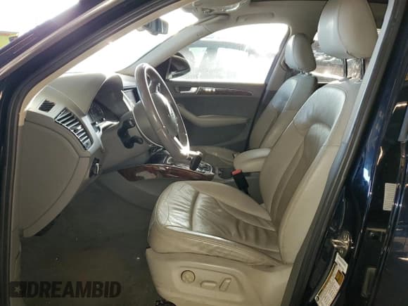 ✅ 2010 Audi Q5 Premium Plus • VIN: WA1LKAFP5AA019098 • Лот: 49642785. Опубликован ранее на Copart с пробегом 151 596 миль. Бесплатный доступ к архиву аукционных продаж из США и подробный отчёт об истории автомобиля на DreamBid. Изображение 7.