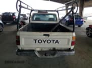 ✅ 1995 Toyota Pickup • VIN: JT4RN81A4S5207818 • Lot: 68381985. Wystawiony na Copart z przebiegiem 254 035 mil. Bezpłatny archiwum sprzedaży aukcyjnych z USA i szczegółowy raport historii pojazdu na DreamBid. Zdjęcie 6.