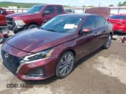 ✅ 2024 Nissan Altima SL • VIN: 1N4BL4EW2RN359991 • Lot: 42639929. Wystawiony na IAAI z przebiegiem 6 104 mil. Bezpłatny archiwum sprzedaży aukcyjnych z USA i szczegółowy raport historii pojazdu na DreamBid. Zdjęcie 2.