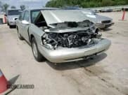 ✅ 1997 Lincoln Continental • VIN: 1LNLM97V7VY731116 • Lot: 67058894. Wystawiony na Copart z przebiegiem Nie podano. Bezpłatny archiwum sprzedaży aukcyjnych z USA i szczegółowy raport historii pojazdu na DreamBid. Zdjęcie 10.