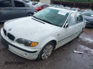 ✅ 2002 BMW 3 Series 325i • VIN: WBAET374X2NJ20527 • Lot: 42543795. Wystawiony na IAAI z przebiegiem 176 823 mil. Bezpłatny archiwum sprzedaży aukcyjnych z USA i szczegółowy raport historii pojazdu na DreamBid. Zdjęcie 2.