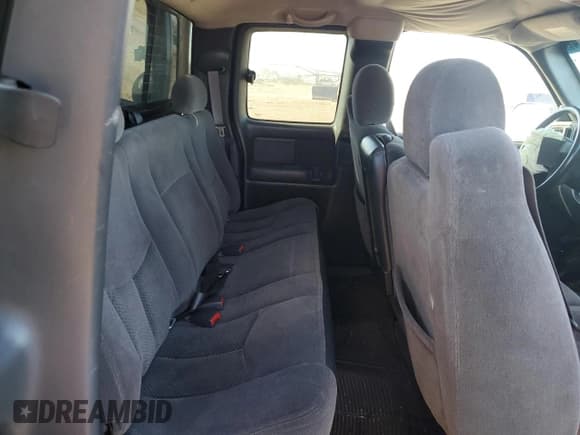 ✅ 2005 Chevrolet Silverado 1500 Z71 • VIN: 1GCEK19B55E154658 • Лот: 71813244. Опубликован ранее на Copart с пробегом 179 350 миль. Бесплатный доступ к архиву аукционных продаж из США и подробный отчёт об истории автомобиля на DreamBid. Изображение 10.