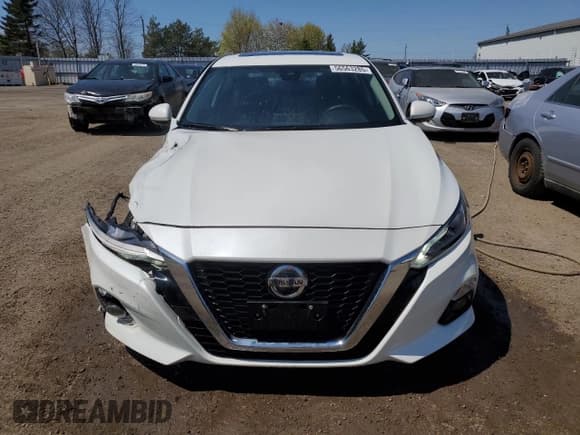 ✅ 2022 Nissan Altima Platinum • VIN: 1N4BL4FW6NN393070 • Lot: 56563285. Listed on Copart with 29,722 mi. Free auction sales archive from the USA and detailed vehicle history report at DreamBid. Image 5.