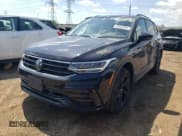 ✅ 2023 Volkswagen Tiguan SE R-Line Black • VIN: 3VV8B7AXXPM071863 • Лот: 55653325. Опубликован ранее на Copart с пробегом 12 054 миль. Бесплатный доступ к архиву аукционных продаж из США и подробный отчёт об истории автомобиля на DreamBid. Изображение 1.