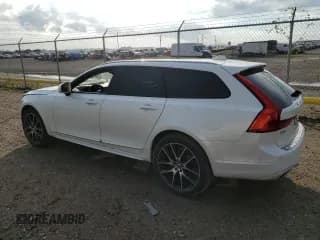 ✅ 2018 Volvo V90 • VIN: YV4A22NLXJ1023808 • Лот: 72569843. Опубликован ранее на Copart с пробегом 44 988 миль. Бесплатный доступ к архиву аукционных продаж из США и подробный отчёт об истории автомобиля на DreamBid. Изображение 2.