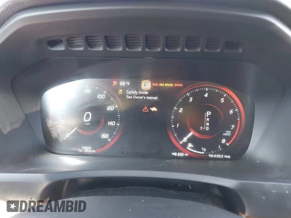 ✅ 2022 Volvo XC90 Momentum • VIN: YV4A221K0N1802153 • Lot: 43078070. Wystawiony na IAAI z przebiegiem 23 631 mil. Bezpłatny archiwum sprzedaży aukcyjnych z USA i szczegółowy raport historii pojazdu na DreamBid. Zdjęcie 7.