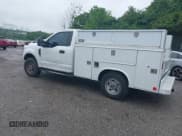 ✅ 2017 Ford F-250 XL • VIN: 1FTBF2A64HED39204 • Lot: 42372160. Wystawiony na IAAI z przebiegiem 83 748 mil. Bezpłatny archiwum sprzedaży aukcyjnych z USA i szczegółowy raport historii pojazdu na DreamBid. Zdjęcie 3.