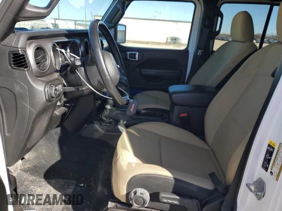 ✅ 2022 Jeep Wrangler Unlimited High Tide • VIN: 1C4HJXDG2NW102145 • Lot: 41407225. Listed on Copart with 43,921 mi. Free auction sales archive from the USA and detailed vehicle history report at DreamBid. Image 7.