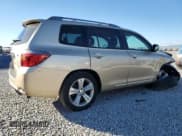 ✅ 2009 Toyota Highlander Sport • VIN: JTEES43A292140849 • Lot: 93384825. Listed on Copart with 190,498 mi. Free auction sales archive from the USA and detailed vehicle history report at DreamBid. Image 3.