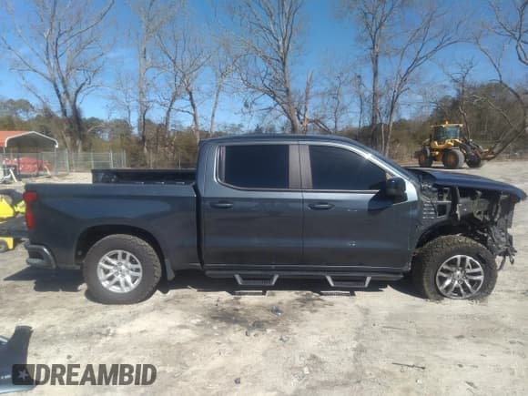 ✅ 2020 Chevrolet Silverado 1500 RST • VIN: 1GCUYEEL6LZ264236 • Lot: 41617642. Wystawiony na IAAI z przebiegiem 127 123 mil. Bezpłatny archiwum sprzedaży aukcyjnych z USA i szczegółowy raport historii pojazdu na DreamBid. Zdjęcie 14.