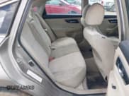 ✅ 2013 Nissan Altima SL • VIN: 1N4AL3AP8DN487942 • Lot: 42980104. Wystawiony na IAAI z przebiegiem 155 333 mil. Bezpłatny archiwum sprzedaży aukcyjnych z USA i szczegółowy raport historii pojazdu na DreamBid. Zdjęcie 8.