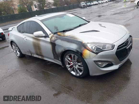✅ 2013 Hyundai Genesis Coupe Grand Touring • VIN: KMHHU6KJ0DU106880 • Lot: 41529559. Wystawiony na IAAI z przebiegiem Nie podano. Bezpłatny archiwum sprzedaży aukcyjnych z USA i szczegółowy raport historii pojazdu na DreamBid. Zdjęcie 1.