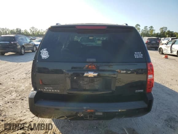 ✅ 2008 Chevrolet Suburban LTZ • VIN: 3GNFC16008G170503 • Lot: 78436104. Wystawiony na Copart z przebiegiem 225 909 mil. Bezpłatny archiwum sprzedaży aukcyjnych z USA i szczegółowy raport historii pojazdu na DreamBid. Zdjęcie 6.