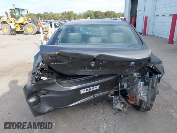 ✅ 2012 Honda Civic LX • VIN: 19XFB2F58CE076385 • Lot: 43368954. Listed on IAAI with 181,380 mi. Free auction sales archive from the USA and detailed vehicle history report at DreamBid. Image 17.