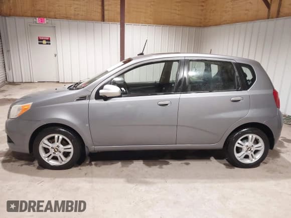 ✅ 2009 Chevrolet Aveo 1LT • VIN: KL1TD66E09B663679 • Lot: 41911920. Wystawiony na IAAI z przebiegiem 69 579 mil. Bezpłatny archiwum sprzedaży aukcyjnych z USA i szczegółowy raport historii pojazdu na DreamBid. Zdjęcie 14.