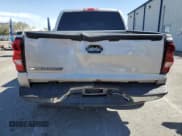 ✅ 2006 Chevrolet Silverado 1500 LT1 • VIN: 1GCEC19T46Z161911 • Лот: 60549095. Опубликован ранее на Copart с пробегом 148 902 миль. Бесплатный доступ к архиву аукционных продаж из США и подробный отчёт об истории автомобиля на DreamBid. Изображение 6.