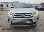 ✅ 2017 Toyota Highlander Limited • VIN: 5TDDZRFH8HS374857 • Lot: 91825235. Wystawiony na Copart z przebiegiem 222 914 mil. Bezpłatny archiwum sprzedaży aukcyjnych z USA i szczegółowy raport historii pojazdu na DreamBid. Zdjęcie 5.