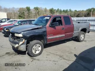 ✅ 2001 Chevrolet Silverado 2500HD LS • VIN: 1GCHK29U81E185336 • Lot: 54368505. Wystawiony na Copart z przebiegiem Nie podano. Bezpłatny archiwum sprzedaży aukcyjnych z USA i szczegółowy raport historii pojazdu na DreamBid. Zdjęcie 1.