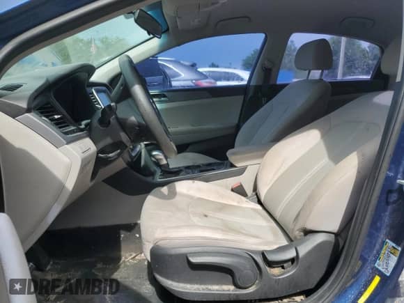 2018 Hyundai Sonata SE с VIN 5NPE24AF5JH601886, выставлен на аукционе Copart как лот 85410495 с пробегом 157 704 миль миль и Чистый • Clean title. История ставок и продаж доступна на DreamBid. Изображение 7.