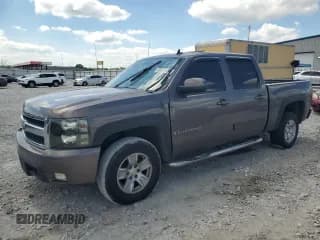 ✅ 2007 Chevrolet Silverado 1500 LTZ • VIN: 2GCEK13M671698147 • Lot: 69831425. Listed on Copart with 384,753 mi. Free auction sales archive from the USA and detailed vehicle history report at DreamBid. Image 1.