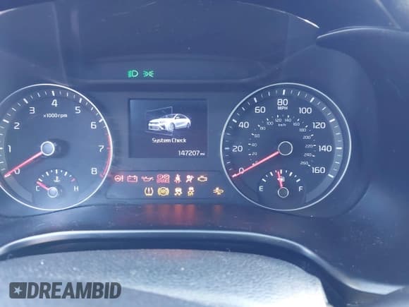 ✅ 2019 Kia Forte LXS • VIN: 3KPF24AD3KE109091 • Lot: 43792731. Wystawiony na IAAI z przebiegiem 147 207 mil. Bezpłatny archiwum sprzedaży aukcyjnych z USA i szczegółowy raport historii pojazdu na DreamBid. Zdjęcie 7.