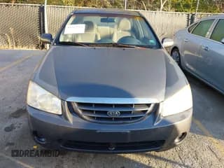 ✅ 2006 Kia Spectra EX • VIN: KNAFE121365306609 • Lot: 43517653. Wystawiony na IAAI z przebiegiem 95 561 mil. Bezpłatny archiwum sprzedaży aukcyjnych z USA i szczegółowy raport historii pojazdu na DreamBid. Zdjęcie 6.