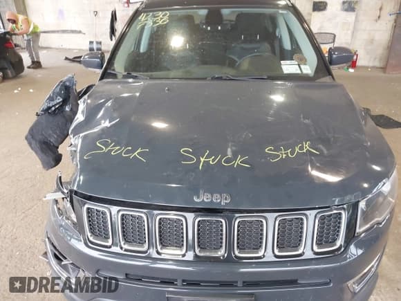 ✅ 2018 Jeep Compass Limited • VIN: 3C4NJDCB2JT190265 • Лот: 42307336. Опубликован ранее на IAAI с пробегом 72 358 миль. Бесплатный доступ к архиву аукционных продаж из США и подробный отчёт об истории автомобиля на DreamBid. Изображение 10.