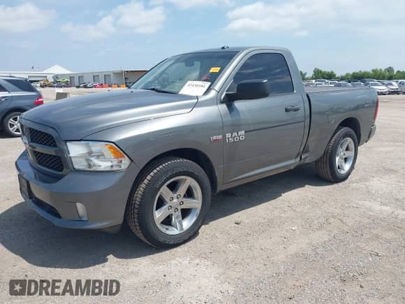 2013 Ram 1500 Express с VIN 3C6JR6AT6DG586458, выставлен на аукционе IAAI как лот 42430181 с пробегом 99 782 миль миль и . История ставок и продаж доступна на DreamBid. Изображение 2.