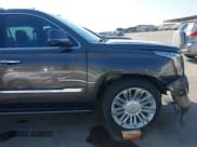 ✅ 2018 Cadillac Escalade Platinum • VIN: 1GYS4DKJ0JR139191 • Lot: 43395459. Listed on IAAI with Not provided. Free auction sales archive from the USA and detailed vehicle history report at DreamBid. Image 19.