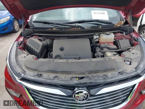 ✅ 2024 Buick Enclave Premium • VIN: 5GAERCKW4RJ114123 • Lot: 42382981. Wystawiony na IAAI z przebiegiem 54 071 mil. Bezpłatny archiwum sprzedaży aukcyjnych z USA i szczegółowy raport historii pojazdu na DreamBid. Zdjęcie 10.
