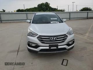 ✅ 2018 Hyundai Santa Fe 2.4L • VIN: 5XYZUDLB5JG525082 • Лот: 56038194. Опубликован ранее на Copart с пробегом Не указан. Бесплатный доступ к архиву аукционных продаж из США и подробный отчёт об истории автомобиля на DreamBid. Изображение 5.
