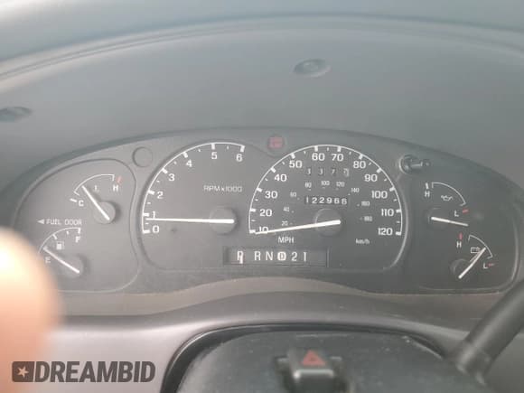 ✅ 2002 Ford Ranger XL • VIN: 1FTYR10U52PB58281 • Лот: 80490845. Опубликован ранее на Copart с пробегом 122 966 миль. Бесплатный доступ к архиву аукционных продаж из США и подробный отчёт об истории автомобиля на DreamBid. Изображение 9.