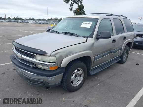 2002 Chevrolet Tahoe LS с VIN 1GNEC13Z42R220342, выставлен на аукционе IAAI как лот 43346998 с пробегом 173 821 миль миль и . История ставок и продаж доступна на DreamBid. Изображение 2.