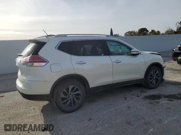 ✅ 2016 Nissan Rogue SL • VIN: 5N1AT2MV1GC825868 • Lot: 90690185. Wystawiony na Copart z przebiegiem 128 627 mil. Bezpłatny archiwum sprzedaży aukcyjnych z USA i szczegółowy raport historii pojazdu na DreamBid. Zdjęcie 3.