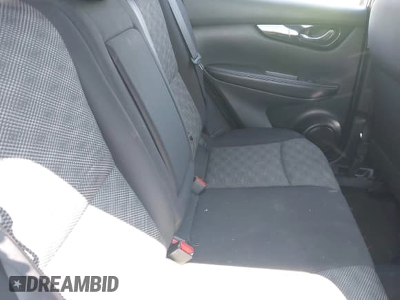 ✅ 2017 Nissan Rogue SL • VIN: JN1BJ1CR8HW119786 • Lot: 42427229. Wystawiony na IAAI z przebiegiem 70 458 mil. Bezpłatny archiwum sprzedaży aukcyjnych z USA i szczegółowy raport historii pojazdu na DreamBid. Zdjęcie 8.